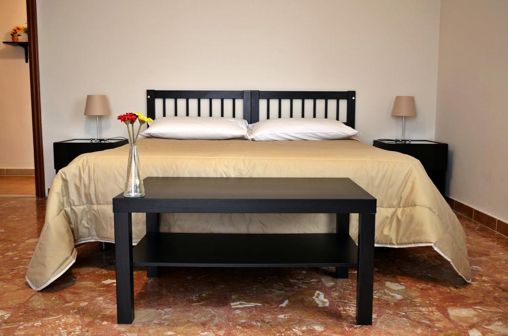 Bed & Breakfast Fontanarossa Airport -Private Parking- Катанія Екстер'єр фото