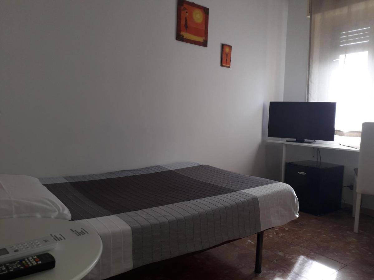 Bed & Breakfast Fontanarossa Airport -Private Parking- Катанія Екстер'єр фото